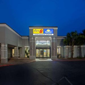 Super 8 By Wyndham Mobile I-65